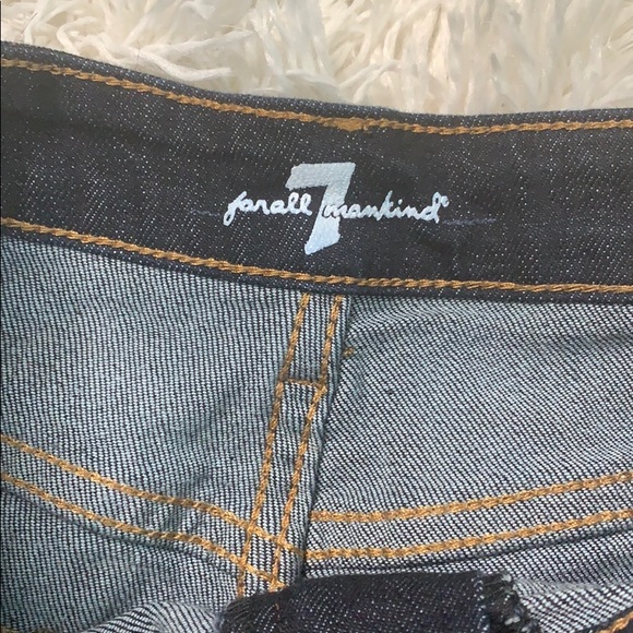 7 For All Mankind hi-rise shorts size 26 - Picture 4 of 9